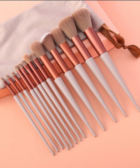 13Pcs Makeup Brush Set Make Up Concealer Brush Blush Powder Brush Eye Shadow Highlighter Foundation Brush Cosmetic Beauty Tools